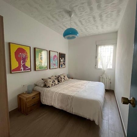 Modernized 3-Bedroom Flat 500M To The Beach 발렌시아 외부 사진